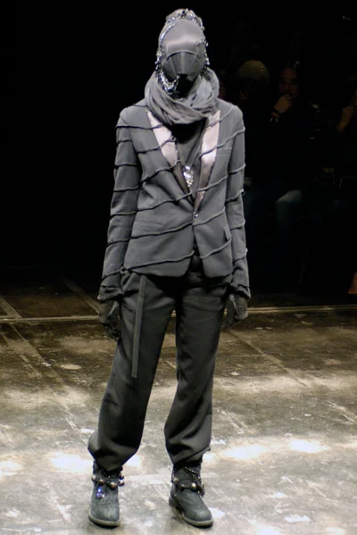 Look 11